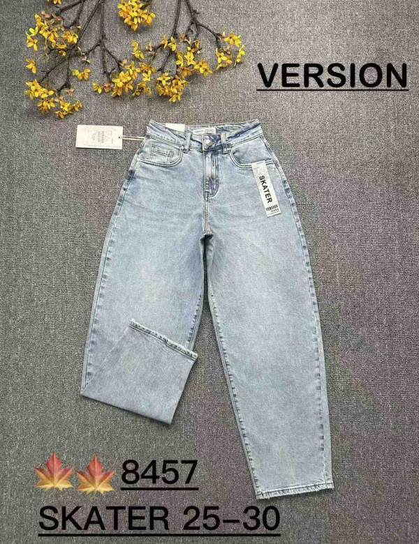 ДЖИНСИ Жіночі SKATER CUDI / VERSION 8457